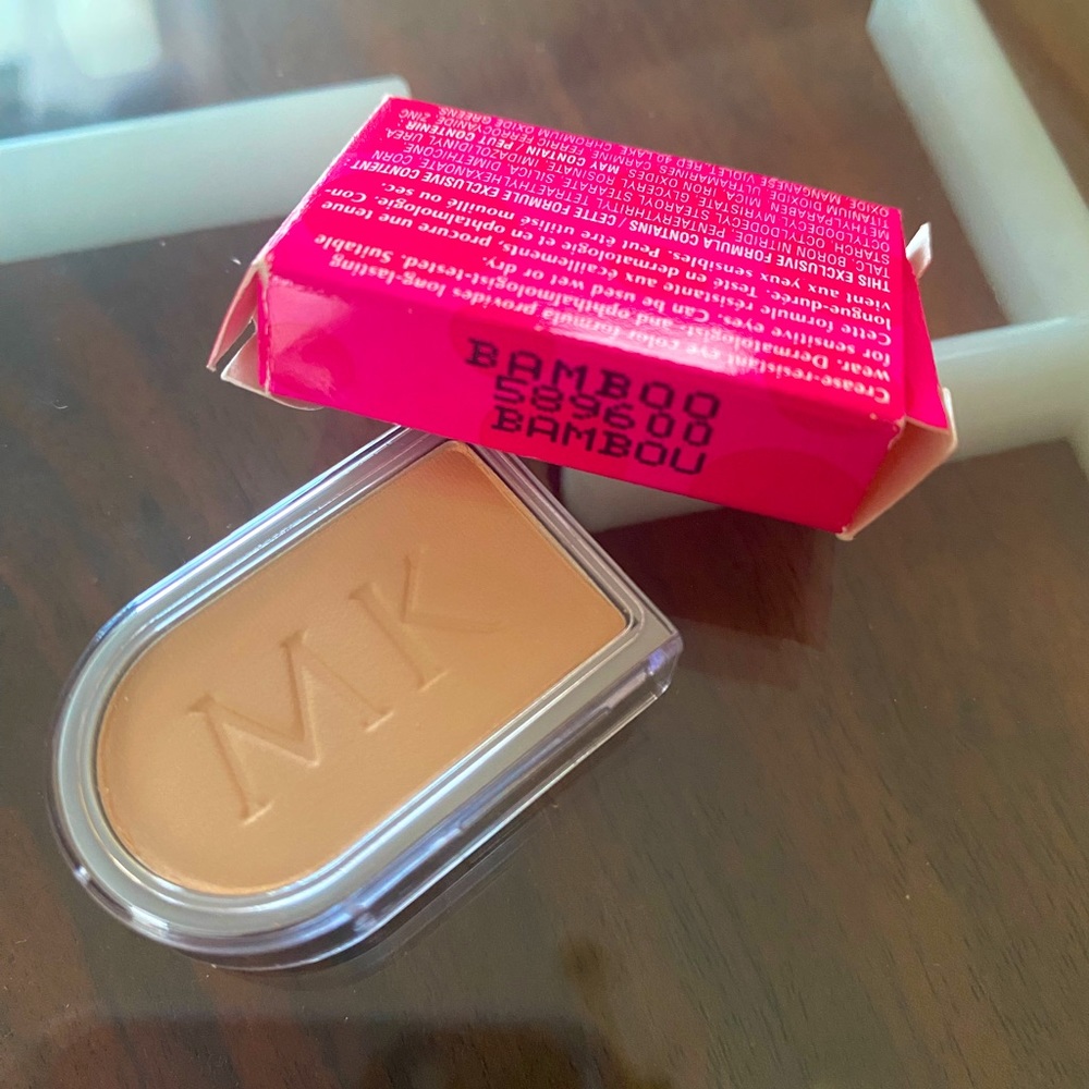 Mary Kay eye shadow